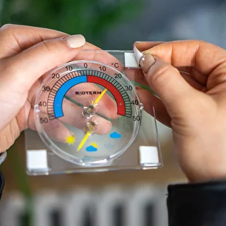 Universal termometer med hygrometer transparent, selvklæbende (-50°C til +50°C) – photo 6