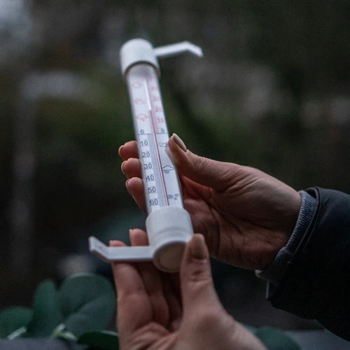 Hvidt udendørs termometer (-50°C til +50°C) 18cm - 5
