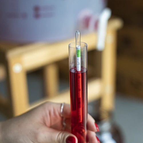 Vinometer (sukkerometer) i et uknuseligt reagensglas - 4