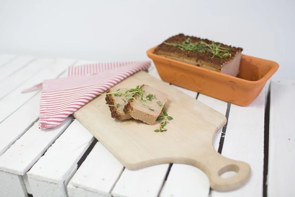 Hvordan laver man hjemmelavet postej?