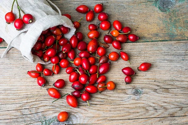 Hybenvin med honning