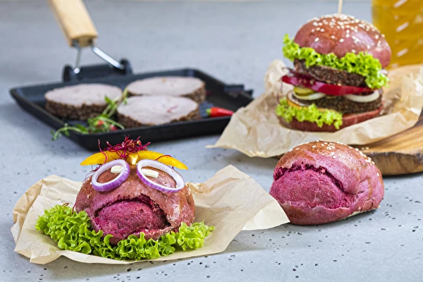 Røde boller med rødbede