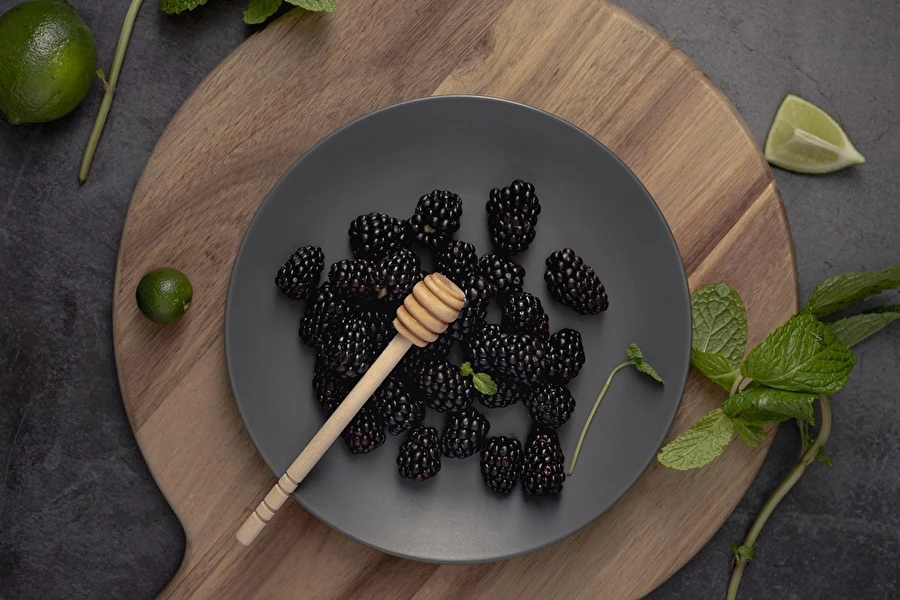 Browin Przepiśnik - Brombær i saft