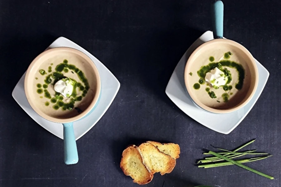 Browin Przepiśnik - Cremet hvidløgssuppe