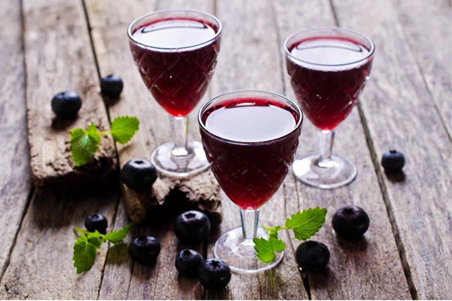 Browin Przepiśnik - Likør af amerikanske blåbær