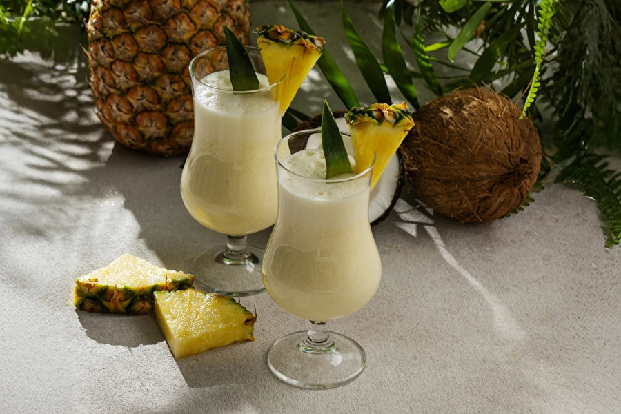 Browin Przepiśnik - Piña Colada - klassisk tropisk drink