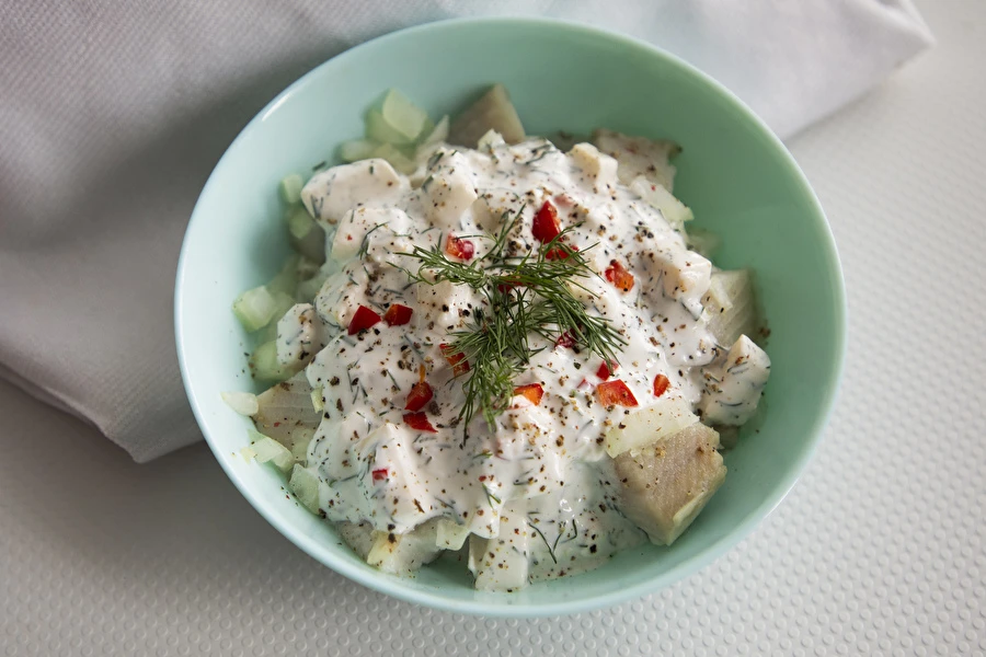 Sild i yoghurt med mayonnaise
